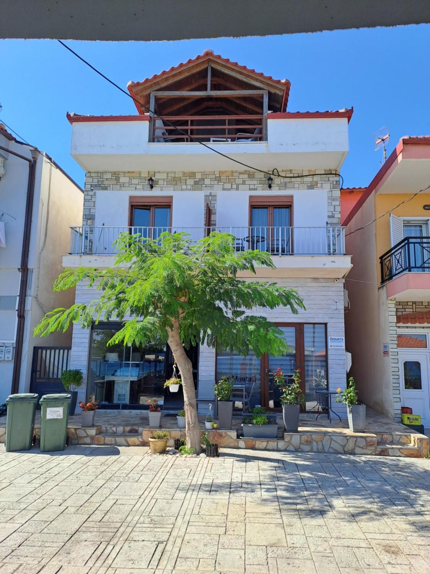 Diolkos 2 Apartment Nea Roda