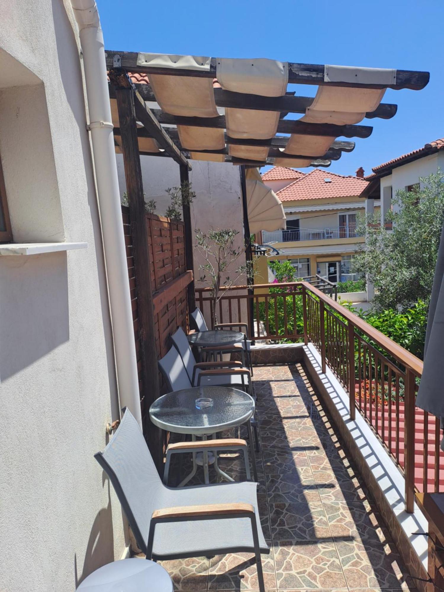 Diolkos 2 * Nea Roda
