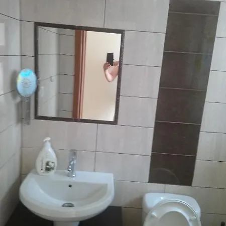 Diolkos 2 Apartment Nea Roda Exterior foto